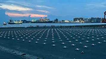 SOLARiSTA ドローンショーシーン9